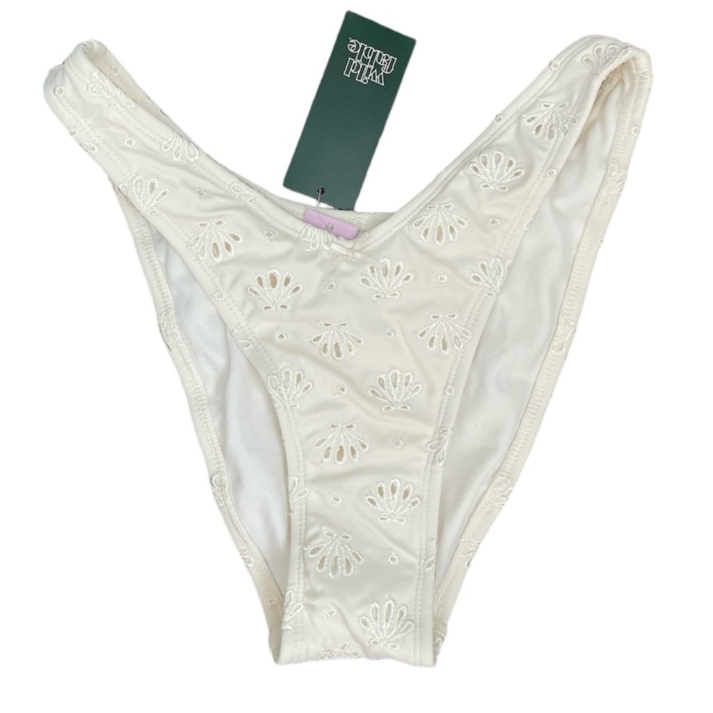 Wild Fable NWT high leg high waist v front bikini bottom